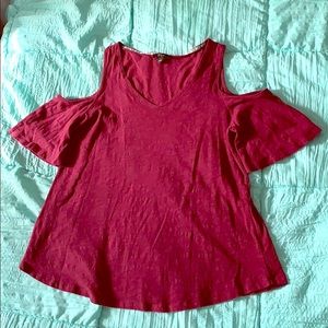 Cupio Cold Shoulder Top